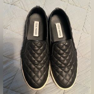 Womens slip on shoes